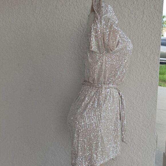 BRAND NEW BLUEBELLE SILVER SEQUIN JUMPSUIT with WRAP V-NECK - Picture 11 of 15